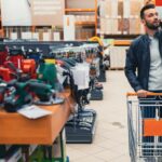 Elektronarzędzia dla instalatorów – które urządzenia realnie zwiększają wydajność?